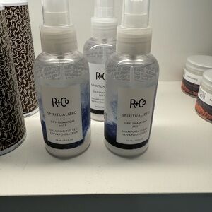 R+Co spiritualize Dry Shampoo Mist 4.2 oz
